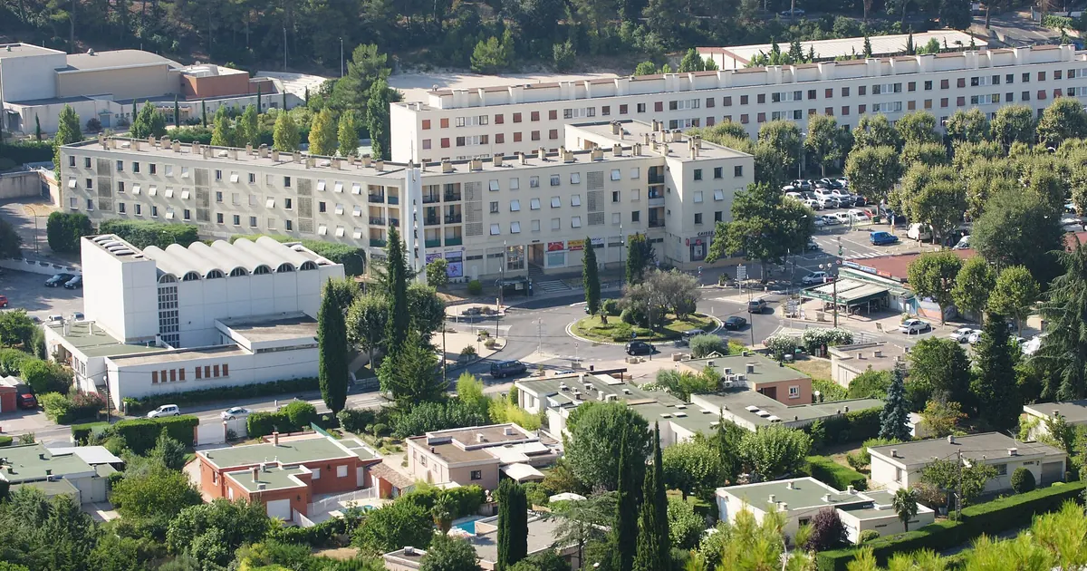 DPE à Ouest, Carnoux-en-Provence : analyse du bâti local — Carnoux-en-Provence